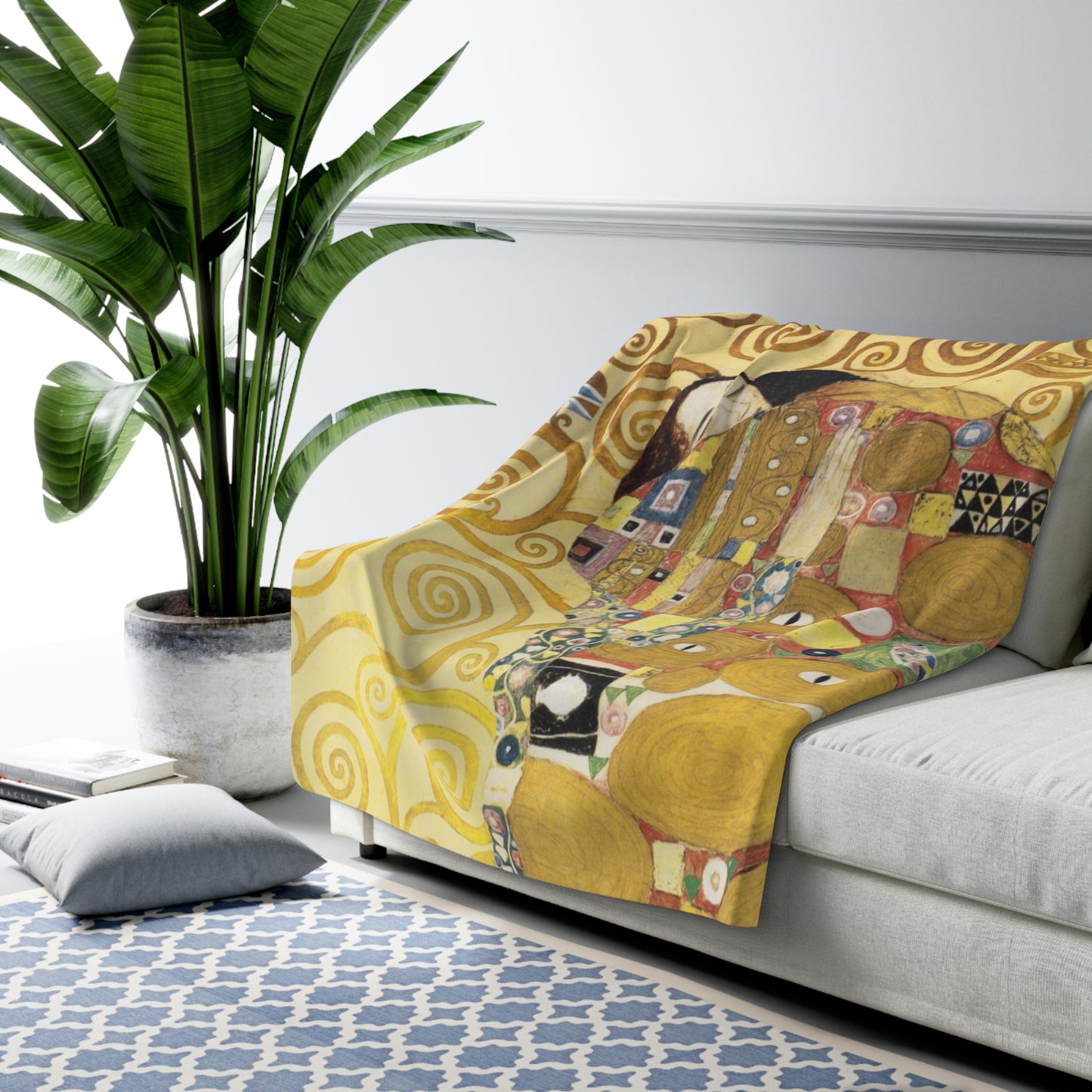 Romantic Sherpa Fleece Blanket with Gustav Klimt Artwork and Poetry Quote- "There is a dream called Love." - Paul Laurence Dunbar